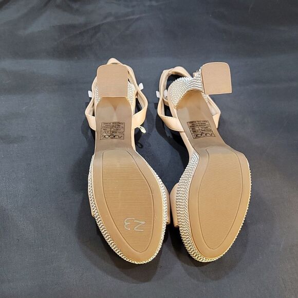 BRAND NEW SUGAR JANET WOMEN'S RHINESTONES SANDALS - Picture 11 of 16